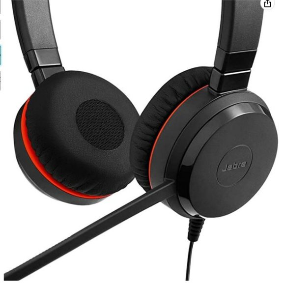 Jabra Evolve 30 II Wired Headset w/storage bag - Picture 4 of 5